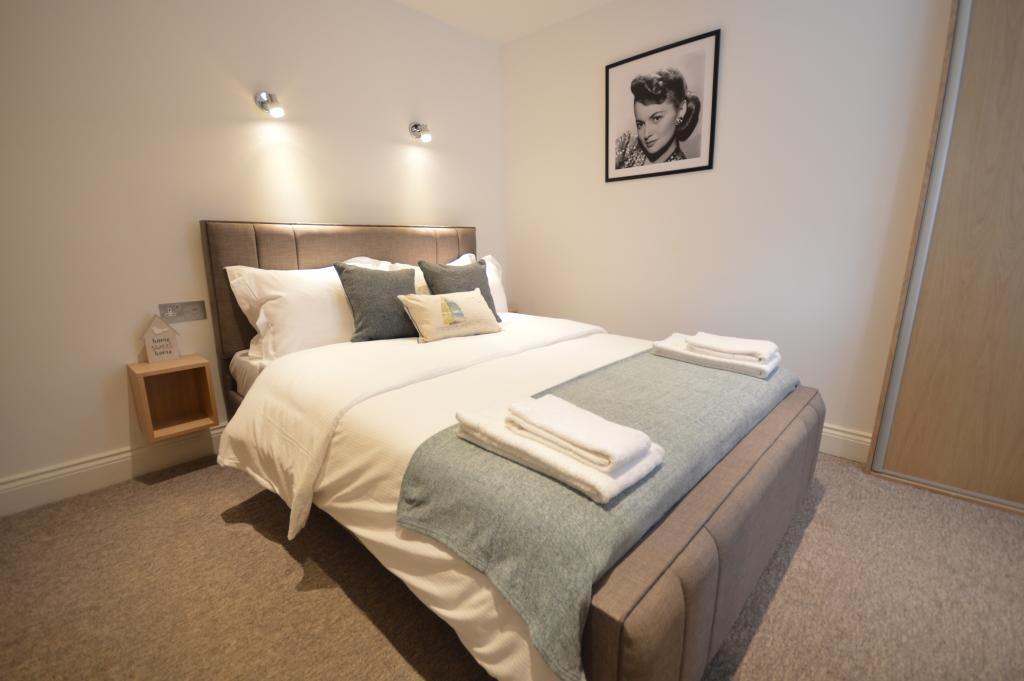Apartament St Anne'S Court By Indigo Flats Londyn Zewnętrze zdjęcie