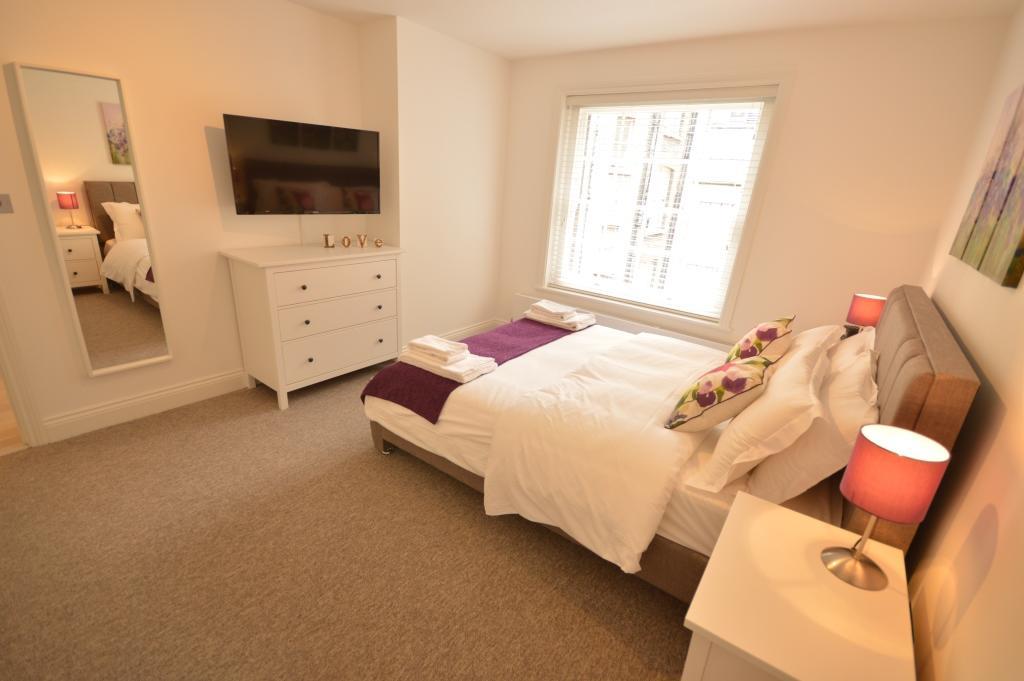 Apartament St Anne'S Court By Indigo Flats Londyn Zewnętrze zdjęcie