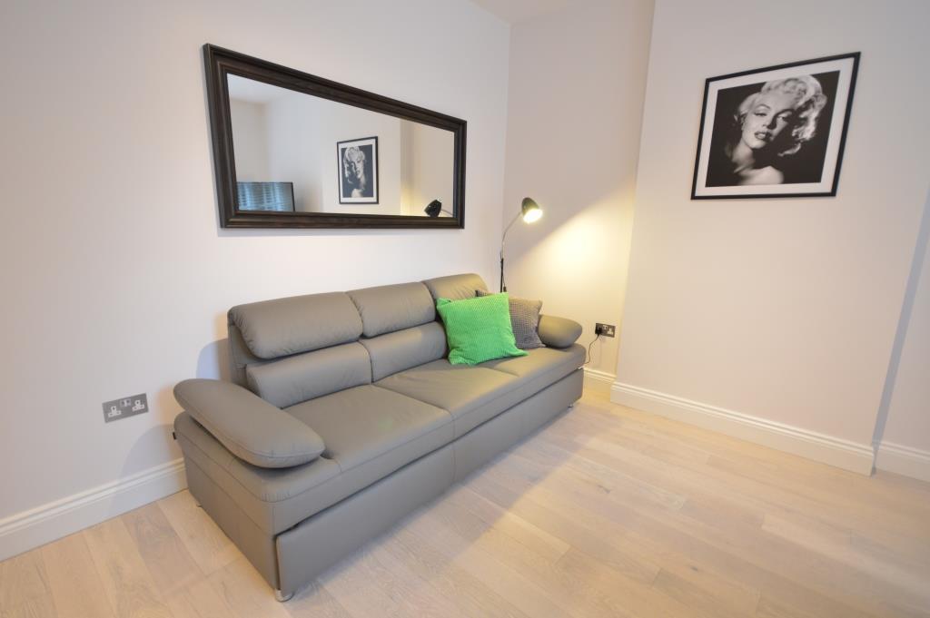 Apartament St Anne'S Court By Indigo Flats Londyn Zewnętrze zdjęcie